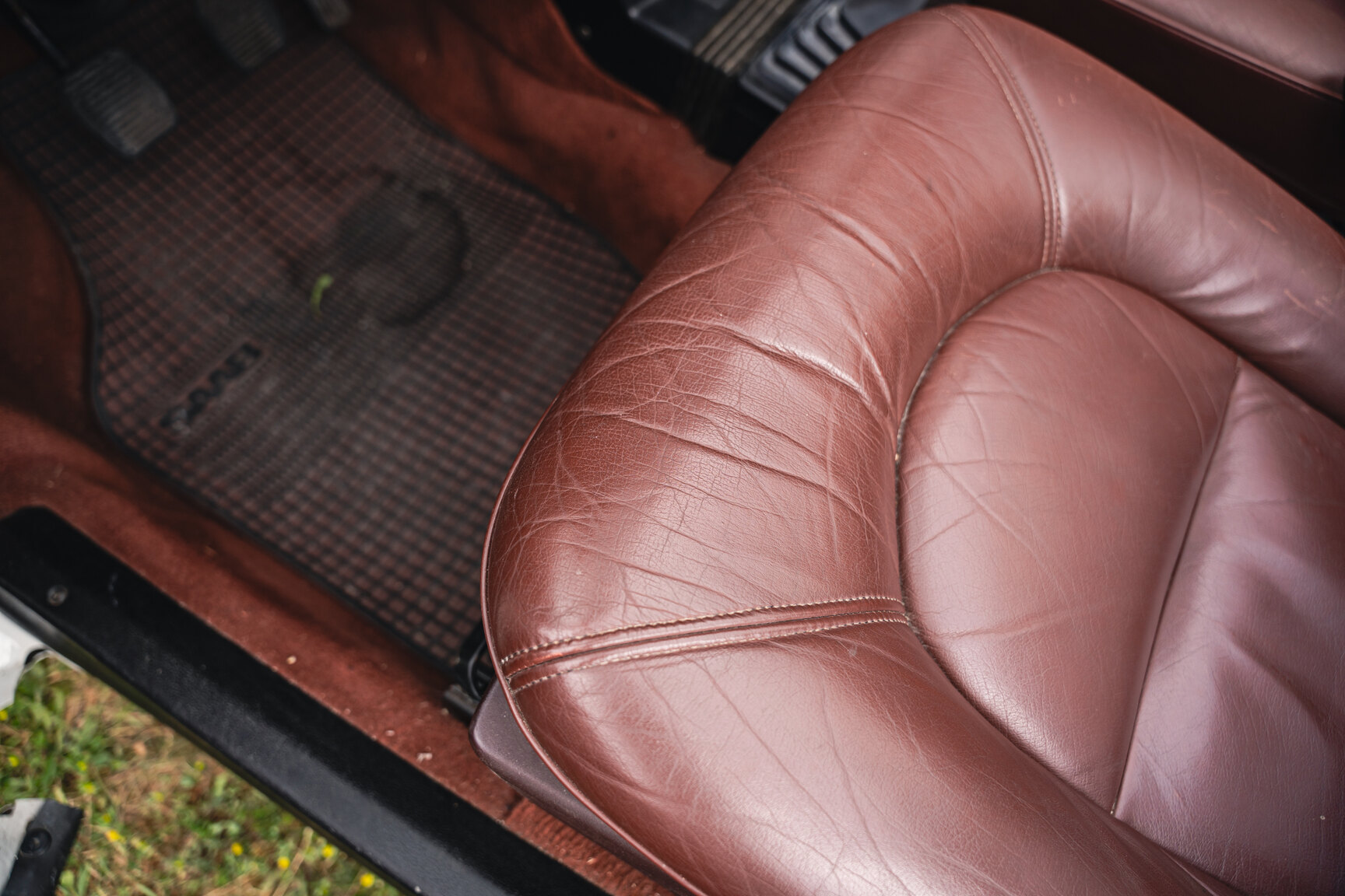 Interior image of 1987 Saab 900 Turbo Convertible