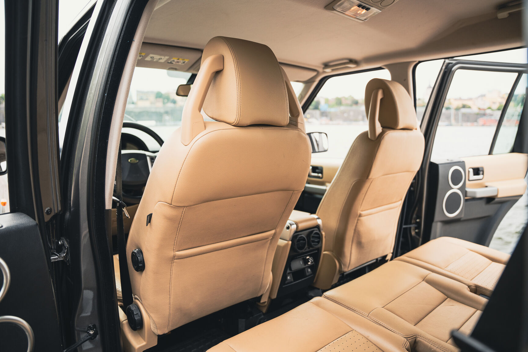 Innenraumfoto von 2008 Land Rover Discovery TDV6 SE (52)