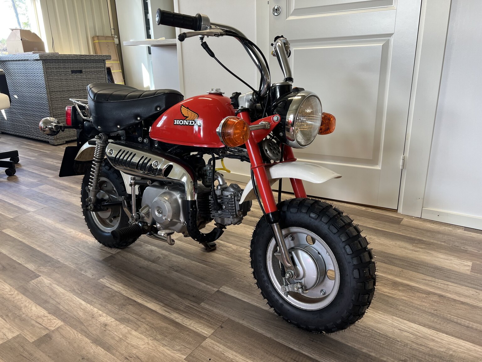 Exteriörbild på 1979 Honda Z50J (7)