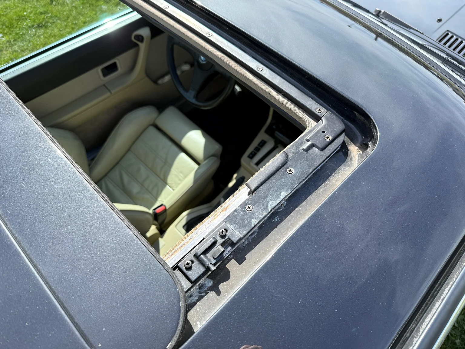 Exteriörbild på 1985 BMW 635 CSiA (E24) (97)