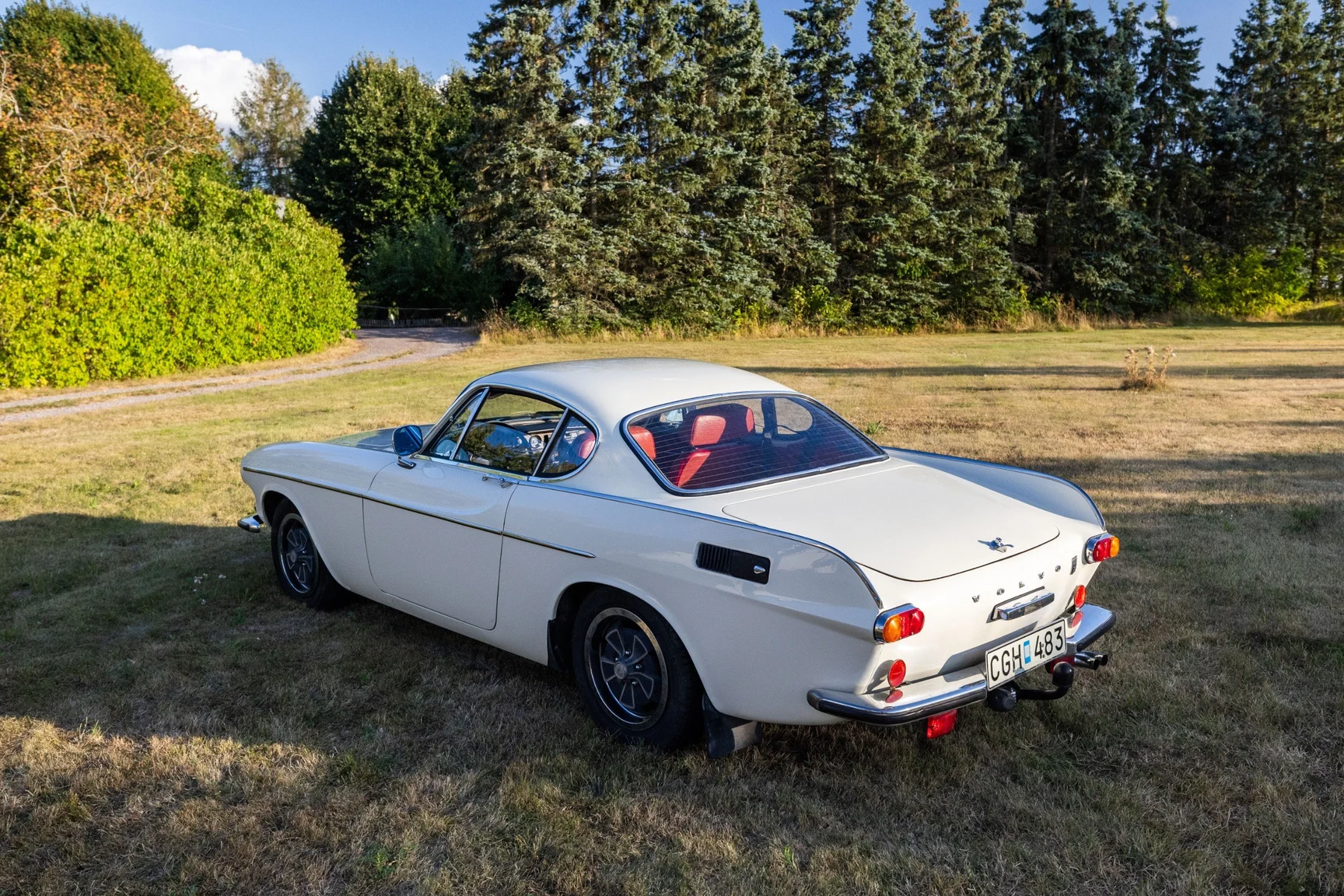 Exterior image of 1970 Volvo 1800E (61)