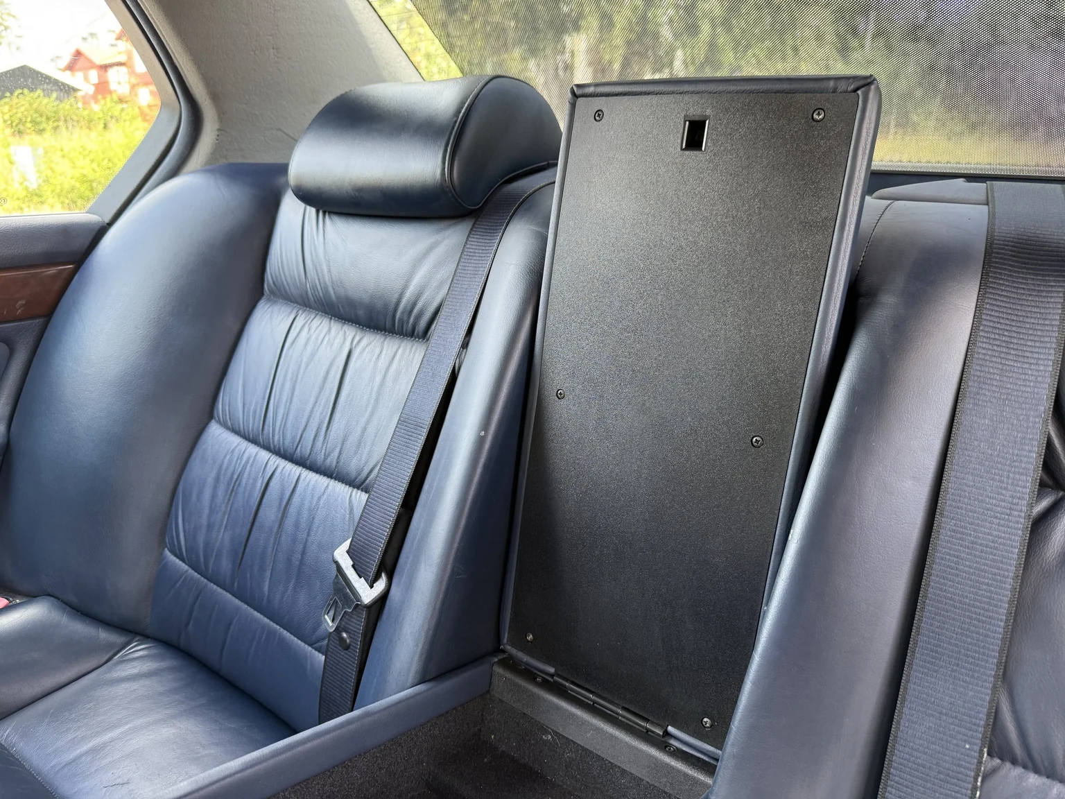 Innenraumfoto von 1990 BMW 750i (63)