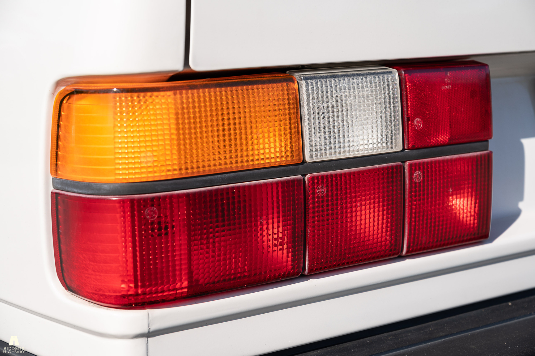 Exteriörbild på 1988 Volvo 740 GL (75)