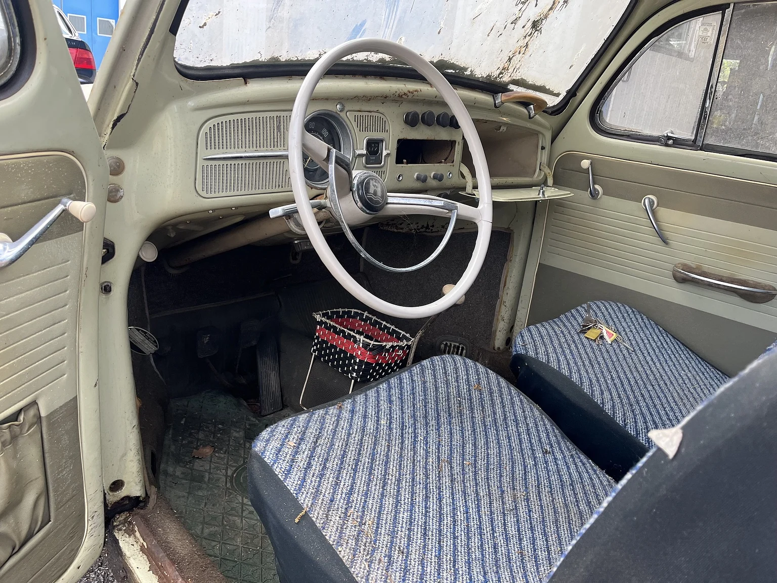 Interior image of 1959 Volkswagen 1200 (67)