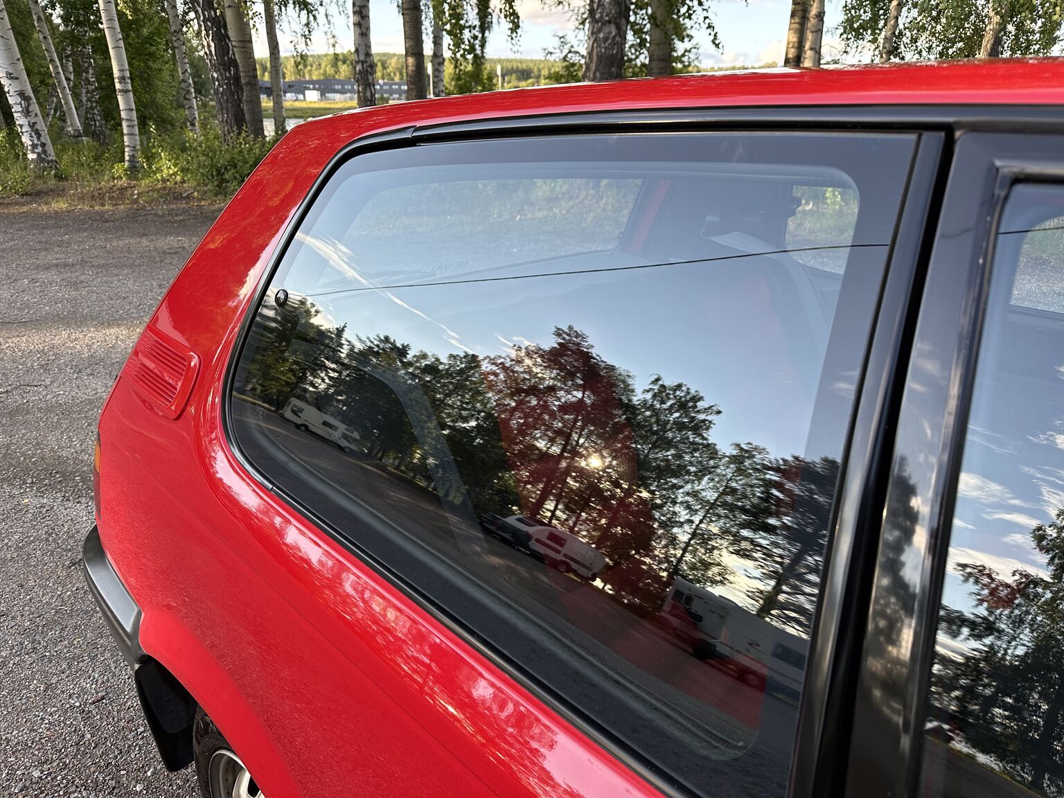 Exterior image of 1991 Toyota Corolla 1300 XLI