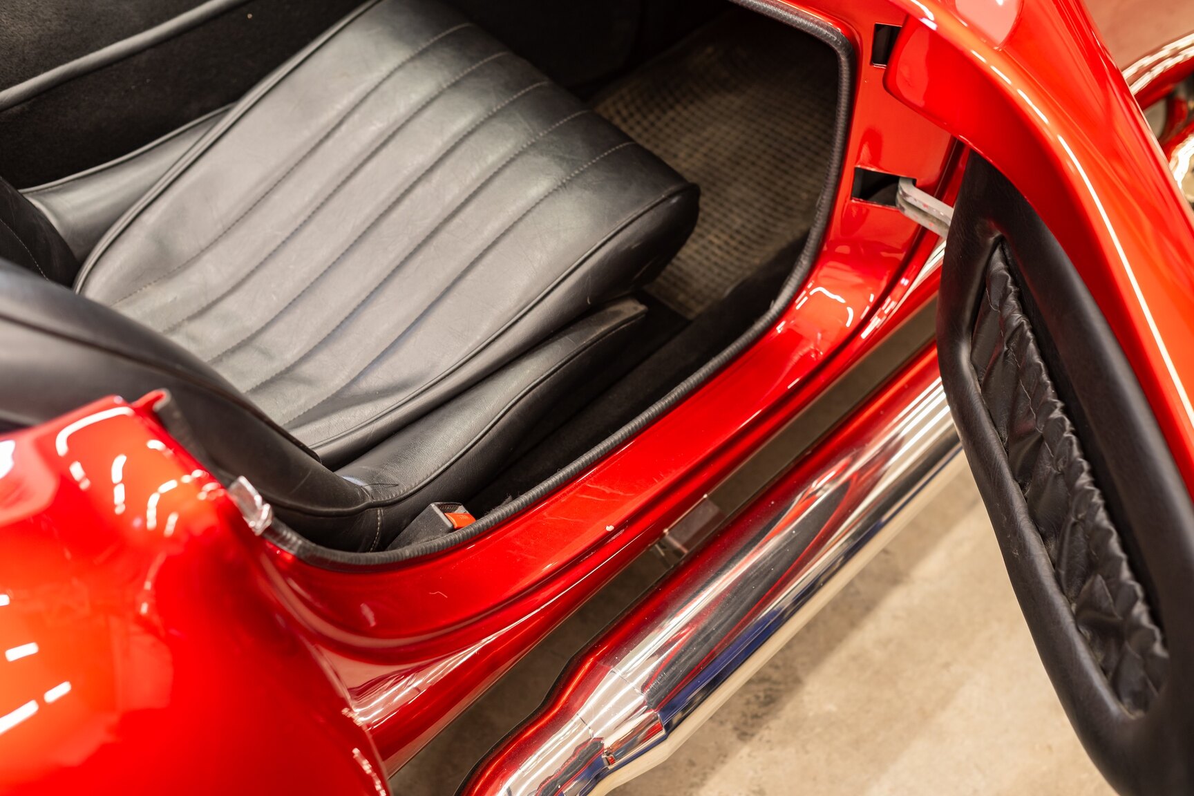 Interior image of 2011 AC Cobra Replika