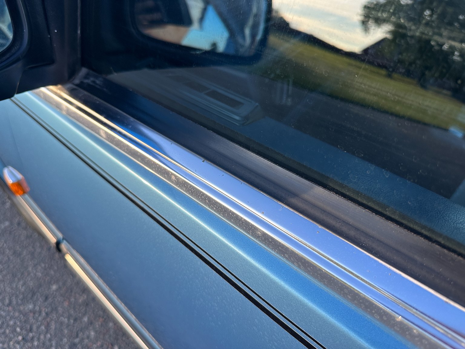 Exteriörbild på 1985 Volvo 760 GLE 2.8 V6 Automatisk