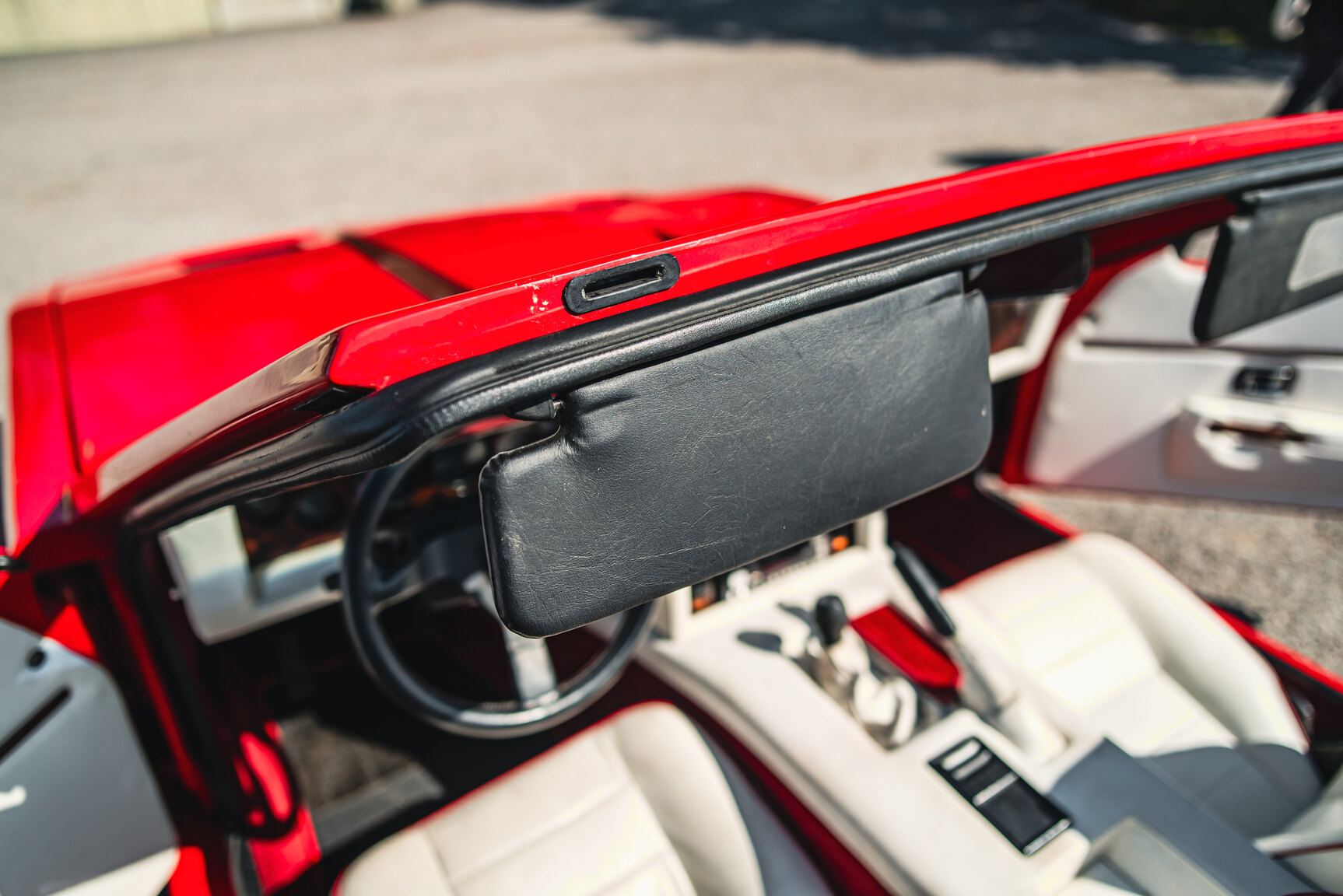 Interiörbild 1985 TVR 350i Cabriolet 3.5 V8