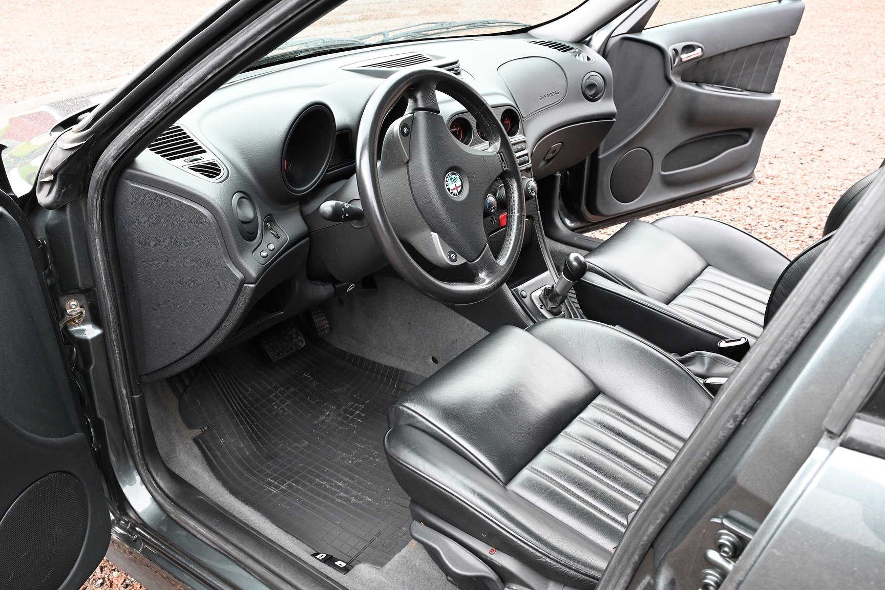 Interiörbild 2000 Alfa Romeo 156 Sportwagon TS Selespeed Distinctive