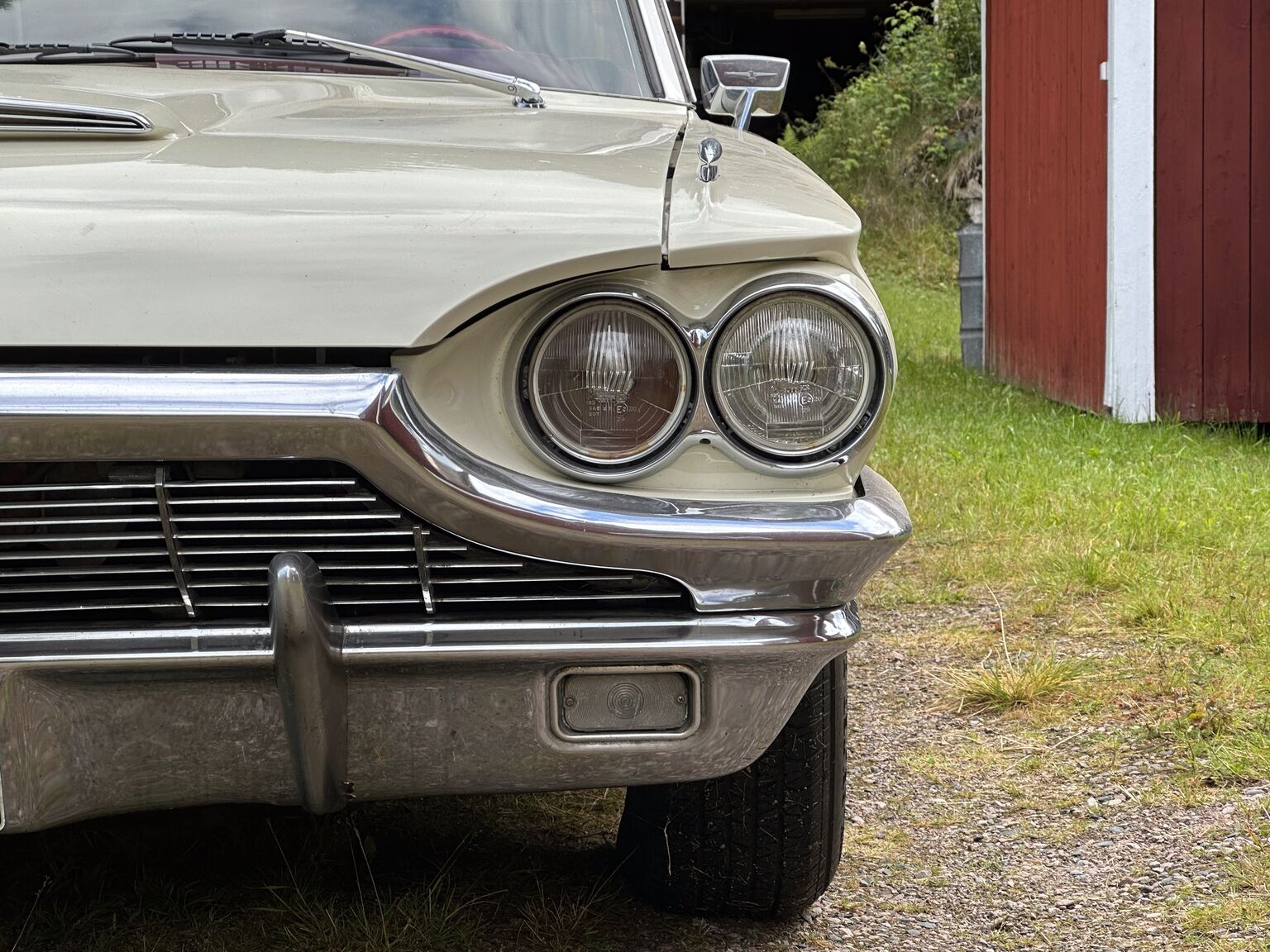 Exteriörbild på 1965 Ford Thunderbird Hardtop 6.4 (18)
