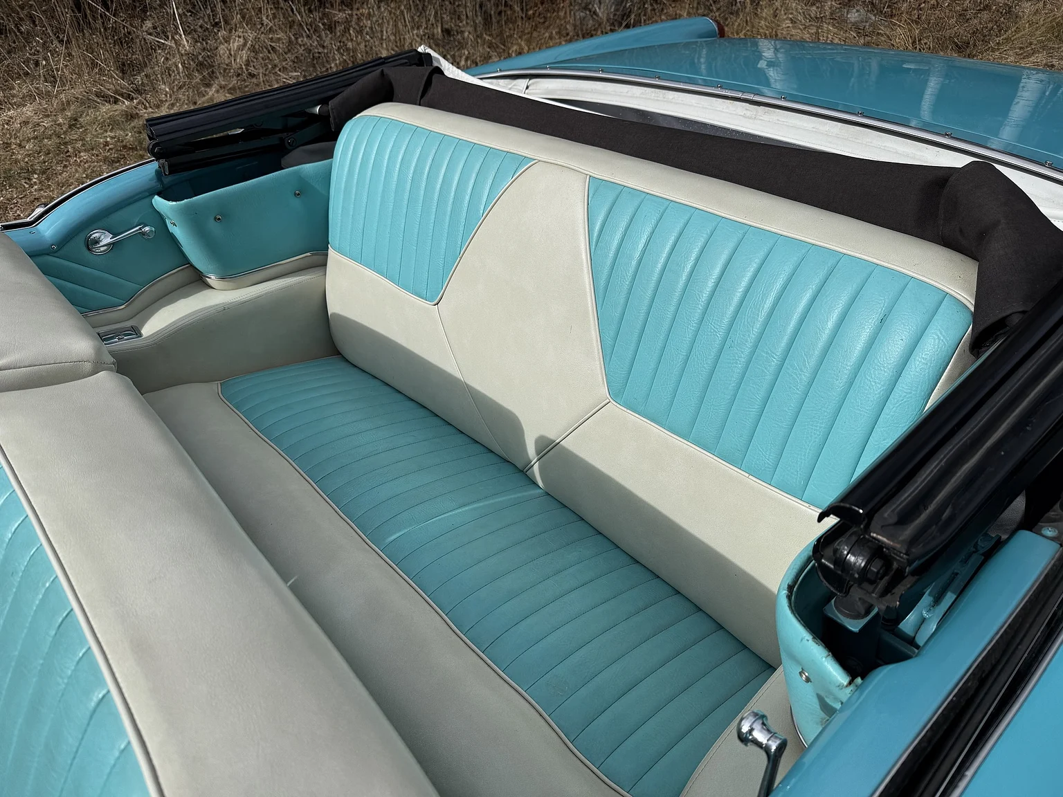 Innenraumfoto von 1955 Oldsmobile Super 88 (66)