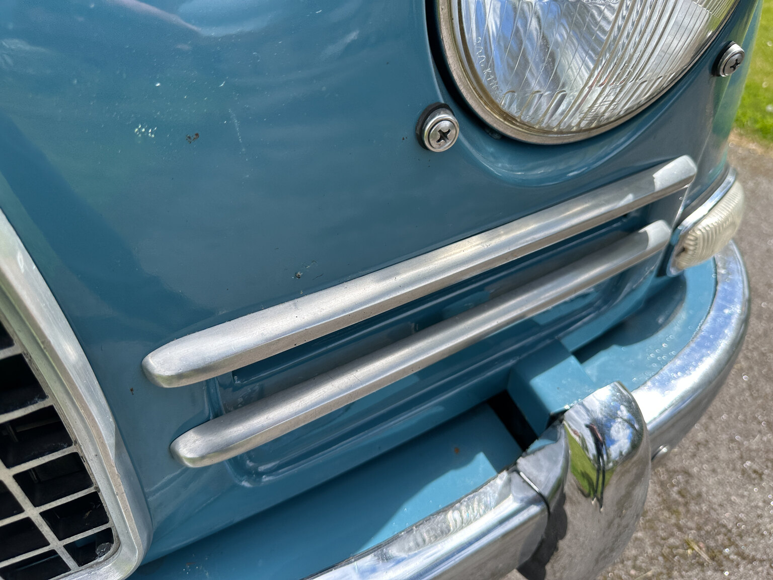 Exterior image of 1959 SAAB 93B De Luxe