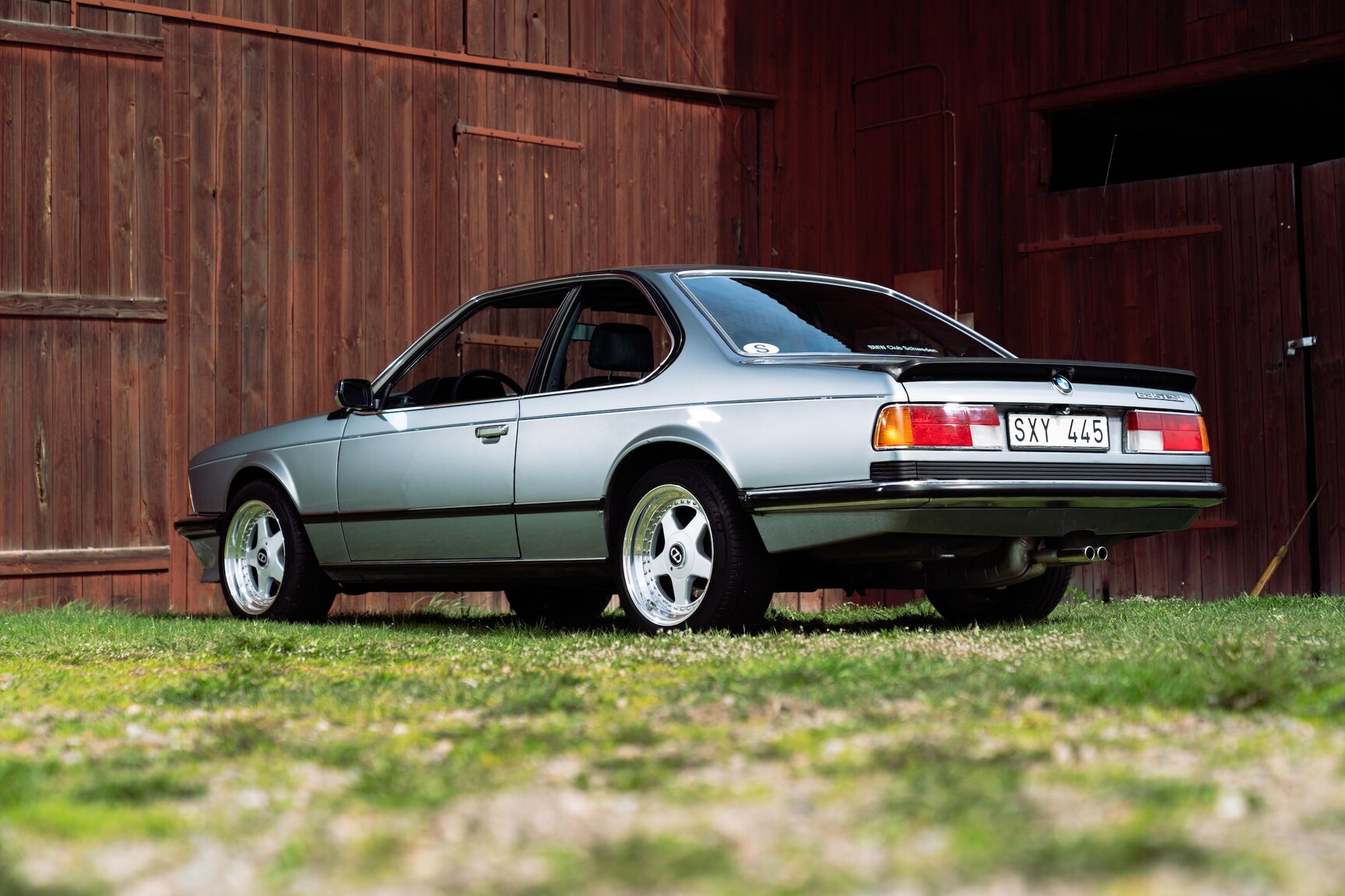 Exteriörbild på 1986 BMW 635 CSi (31)
