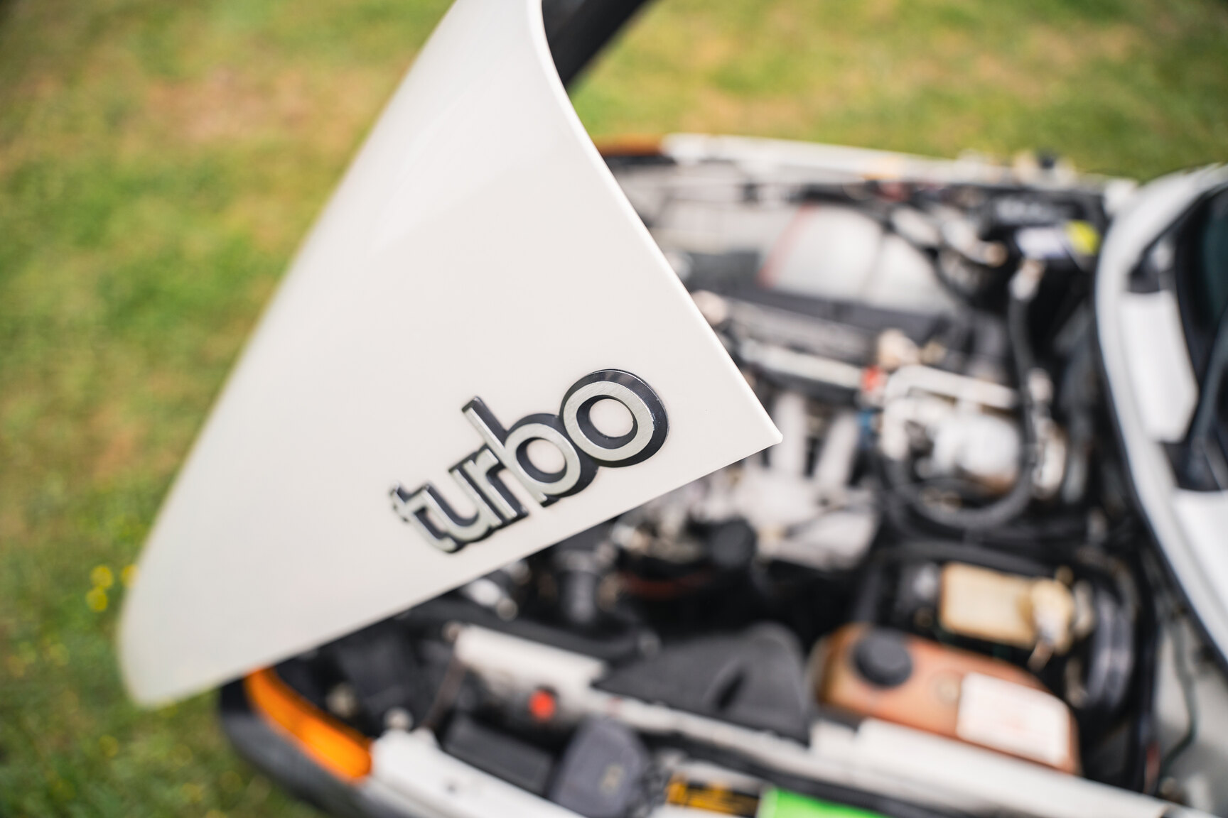Image of 1987 Saab 900 Turbo Convertible mechanics