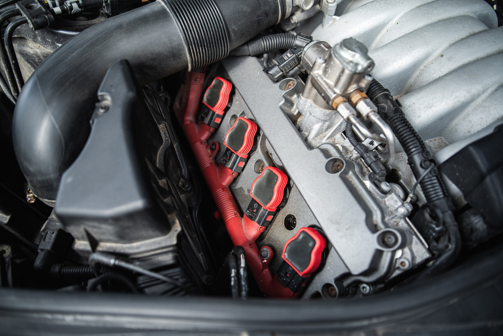 Image of 2009 Audi S8 5.2 V10 FSI Quattro mechanics