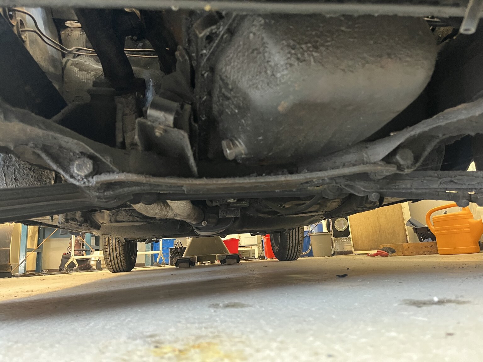 Image of 1972 BMW 2000 Touring mechanics