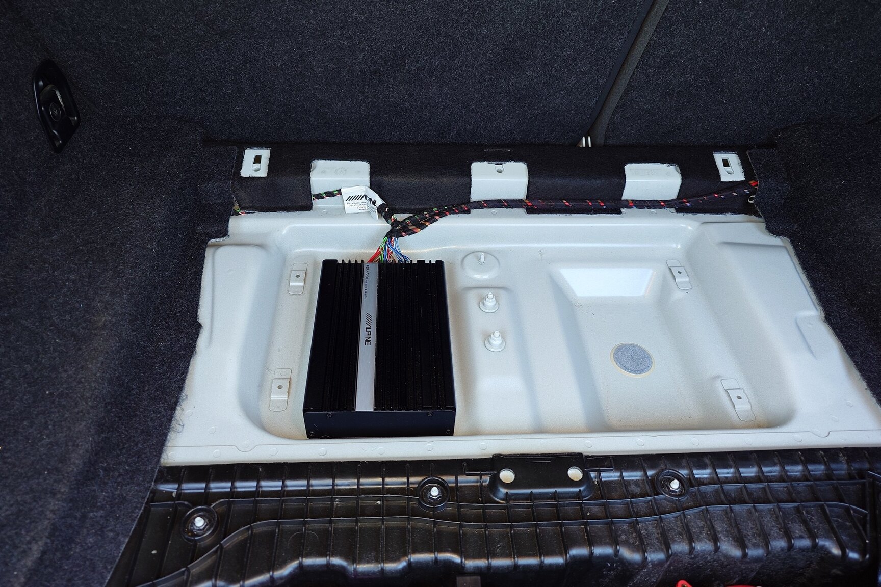 Interior image of 2011 BMW 135i Coupé 