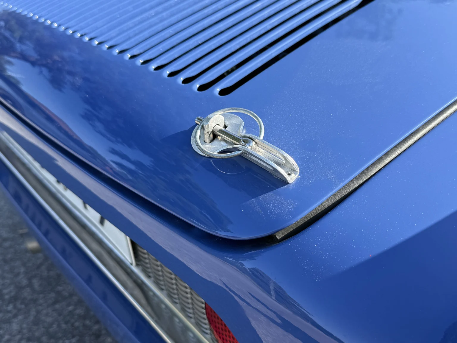 Exteriörbild på 1962 Renault Floride Coupé (40)