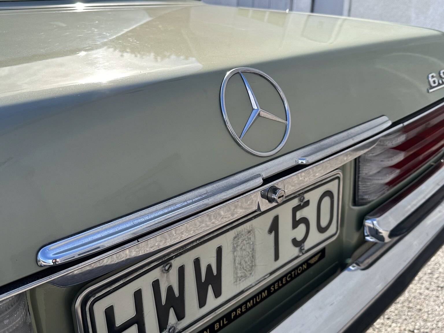 Exteriörbild på 1975 Mercedes Benz 450 SEL (42)