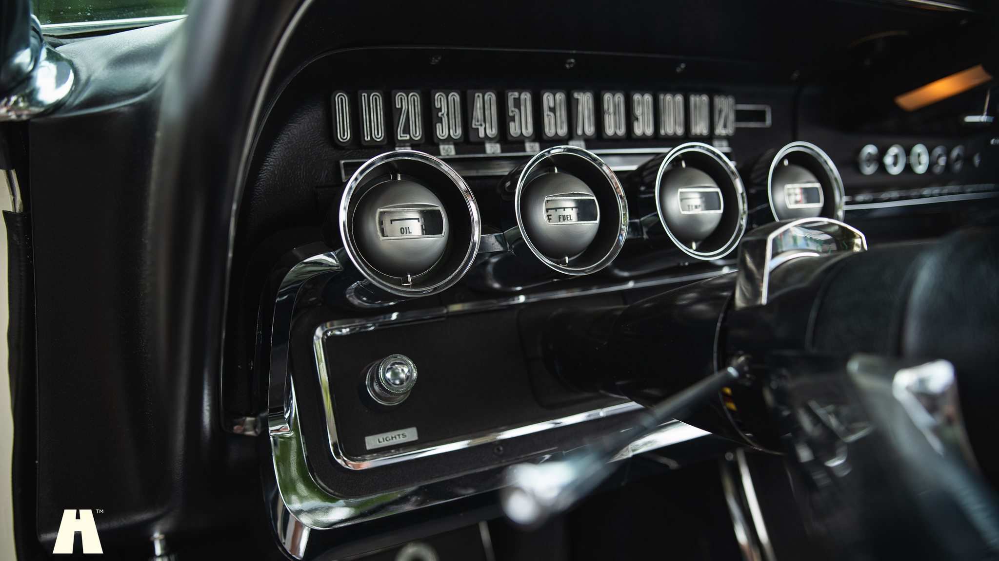 Interiörbild 1965 Ford Thunderbird (20)