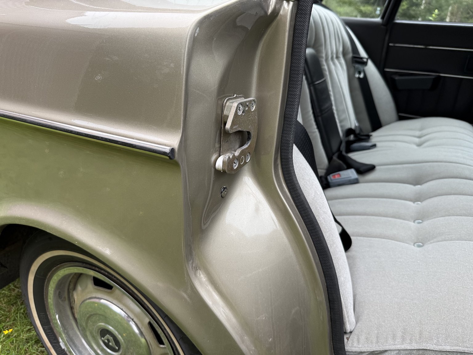 Interior image of 1976 Volvo 264 V6 GL Automatisk