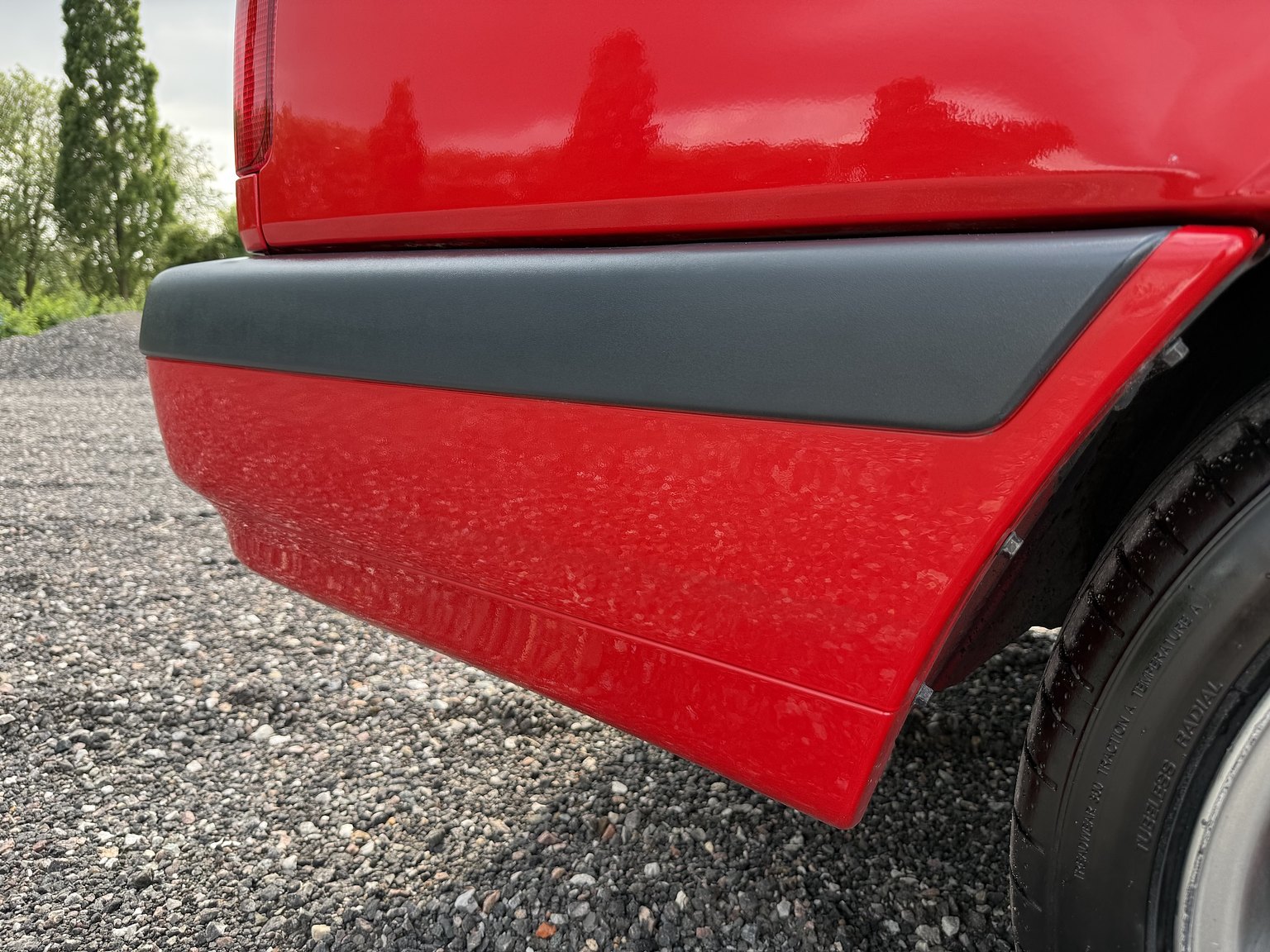 Exterior image of 1996 Volvo 850 R "T-Röd"