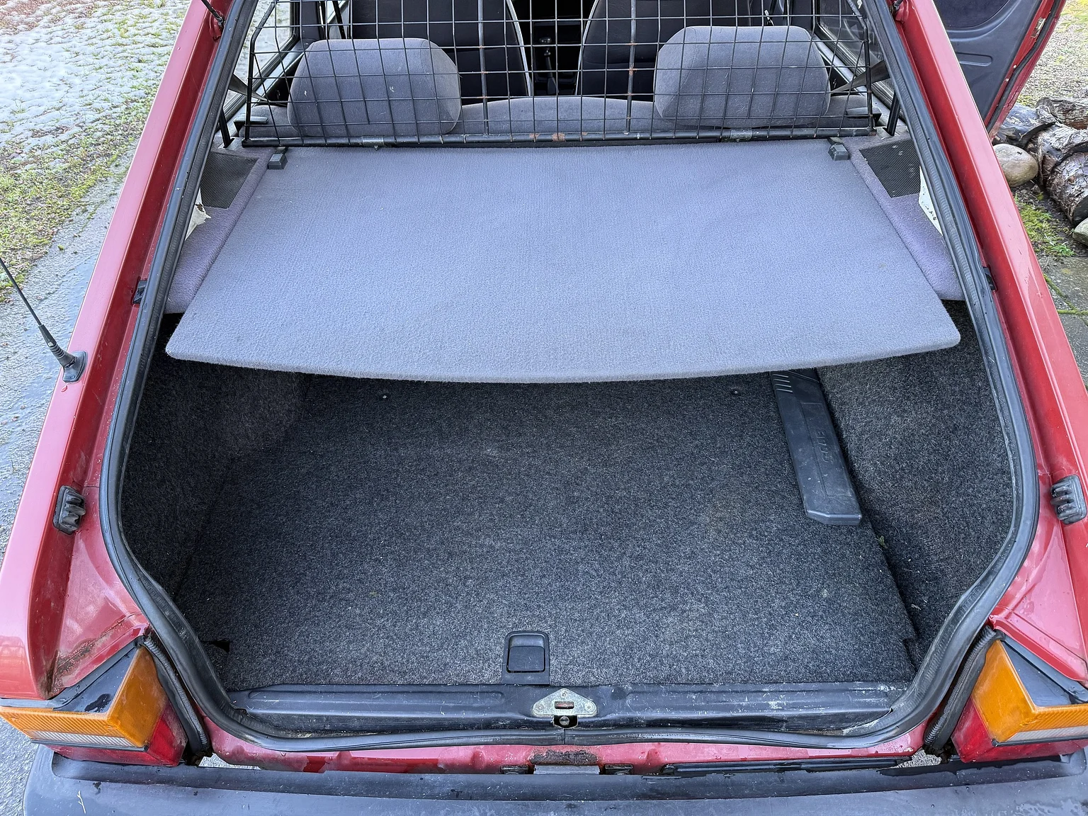 Interior image of 1991 SAAB 900S Turbo 2-door (31)