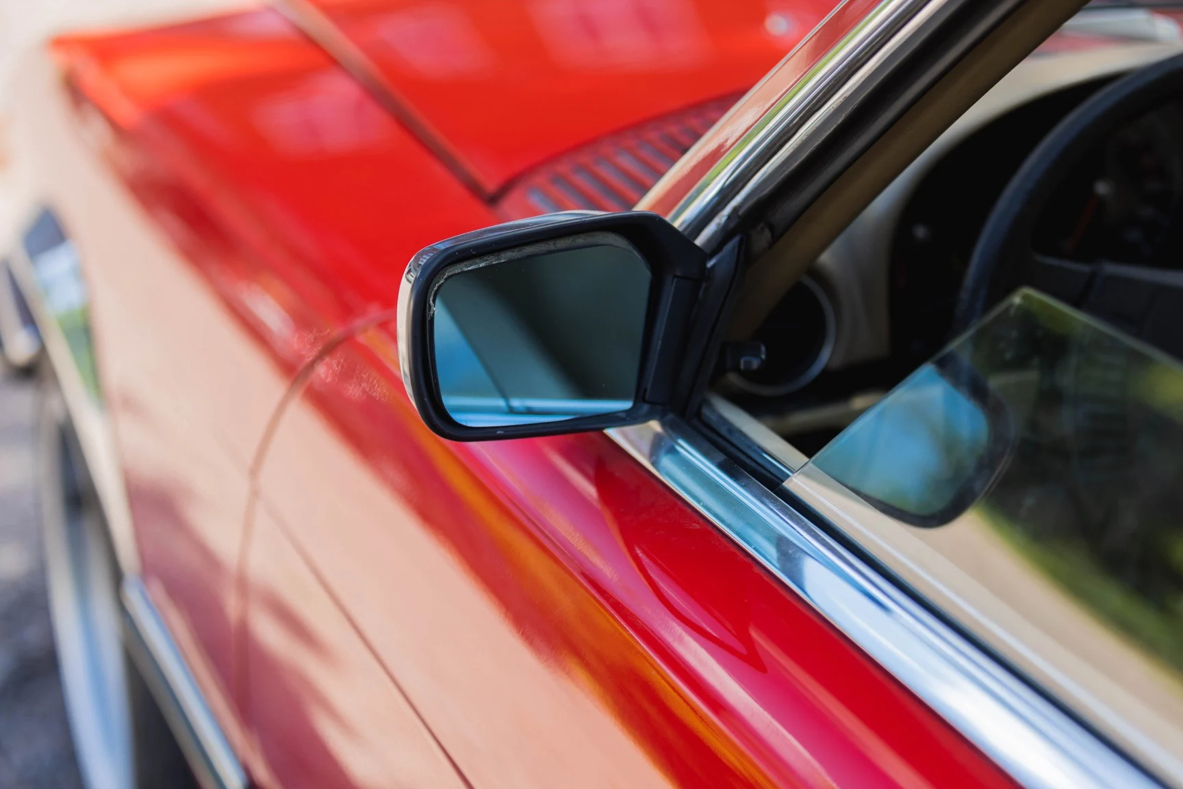 Aussenfoto 1975 Mercedes-Benz 280 SL (31)