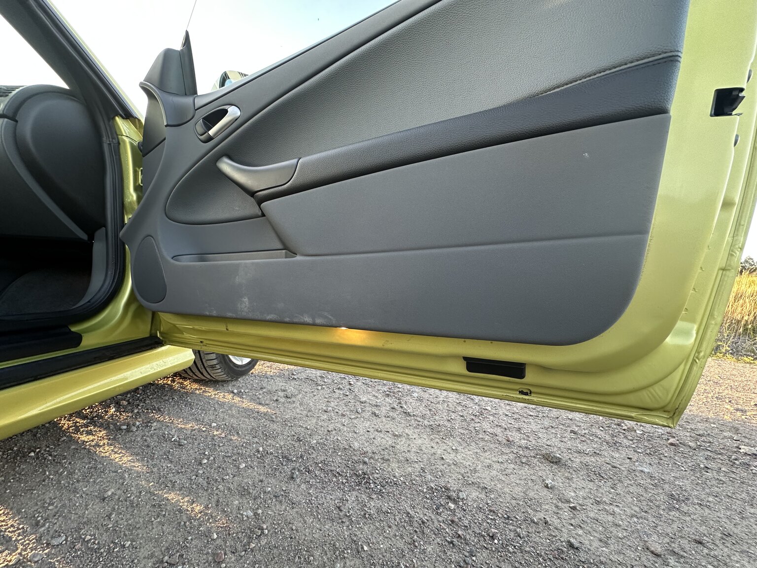 Interior image of 2004 SAAB 9.3 Aero Convertible 2.0T