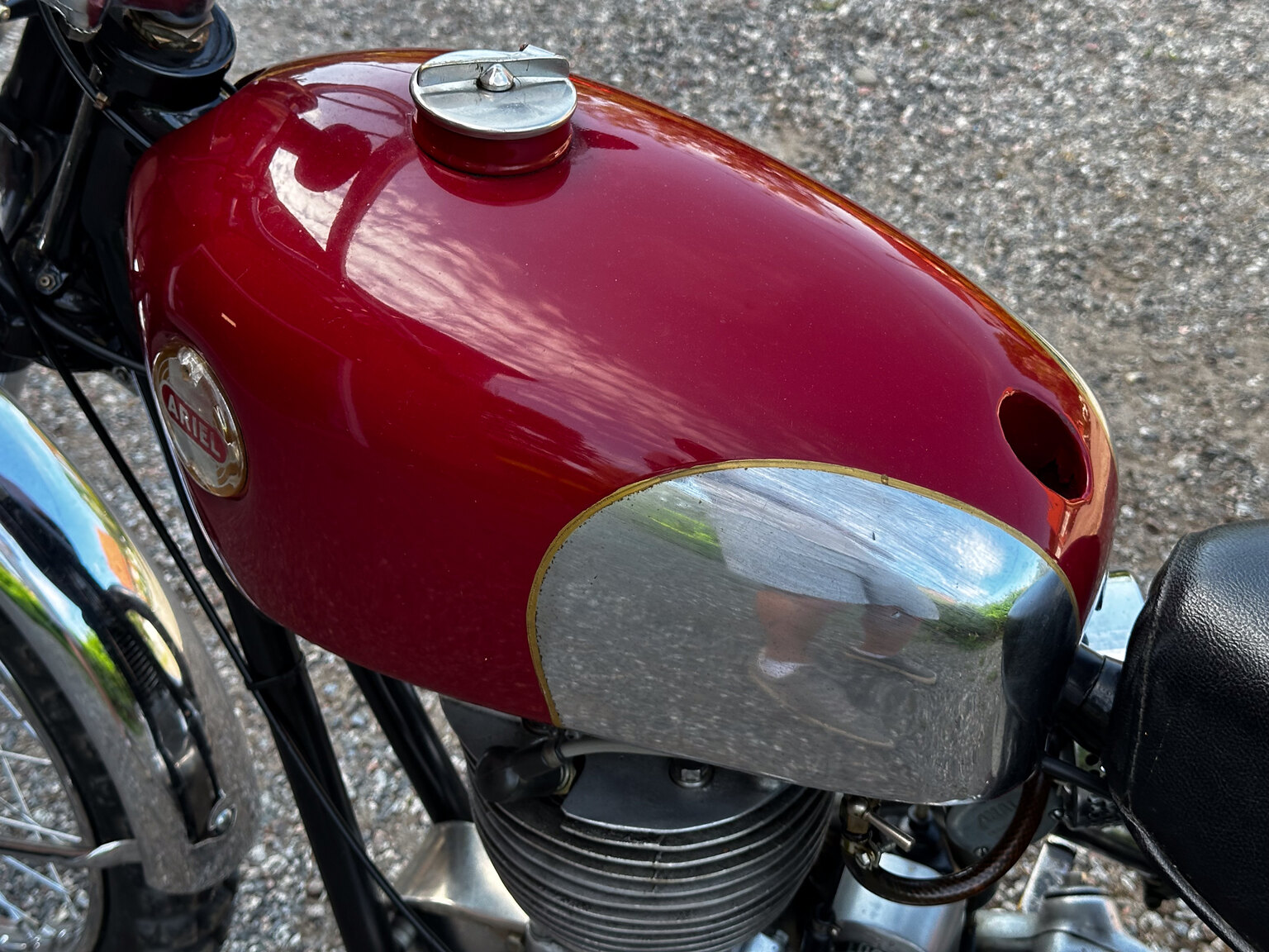 Aussenfoto 1954 Ariel HS 500