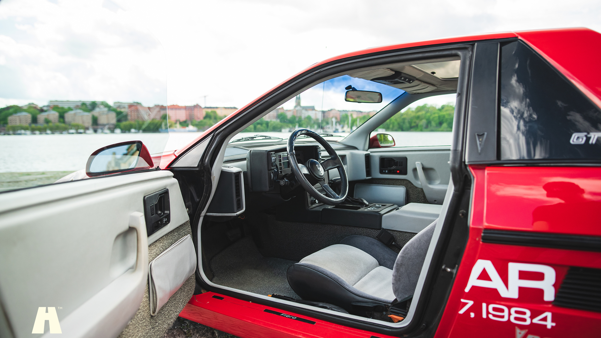 Interiörbild 1985 Pontiac Fiero GT