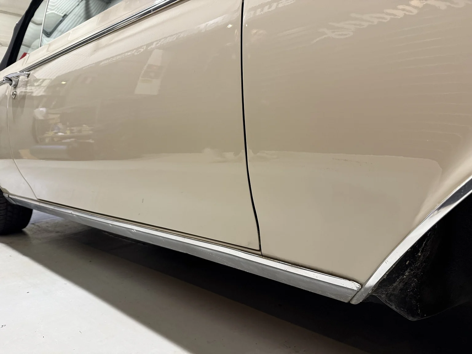 Exteriörbild på 1964 Oldsmobile Cutlass Convertible (62)