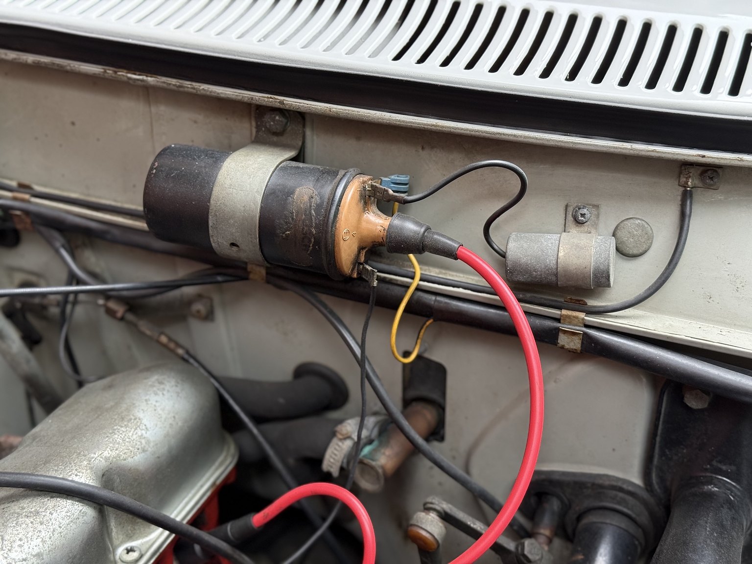 Image of 1970 Volvo 142 Automatic mechanics