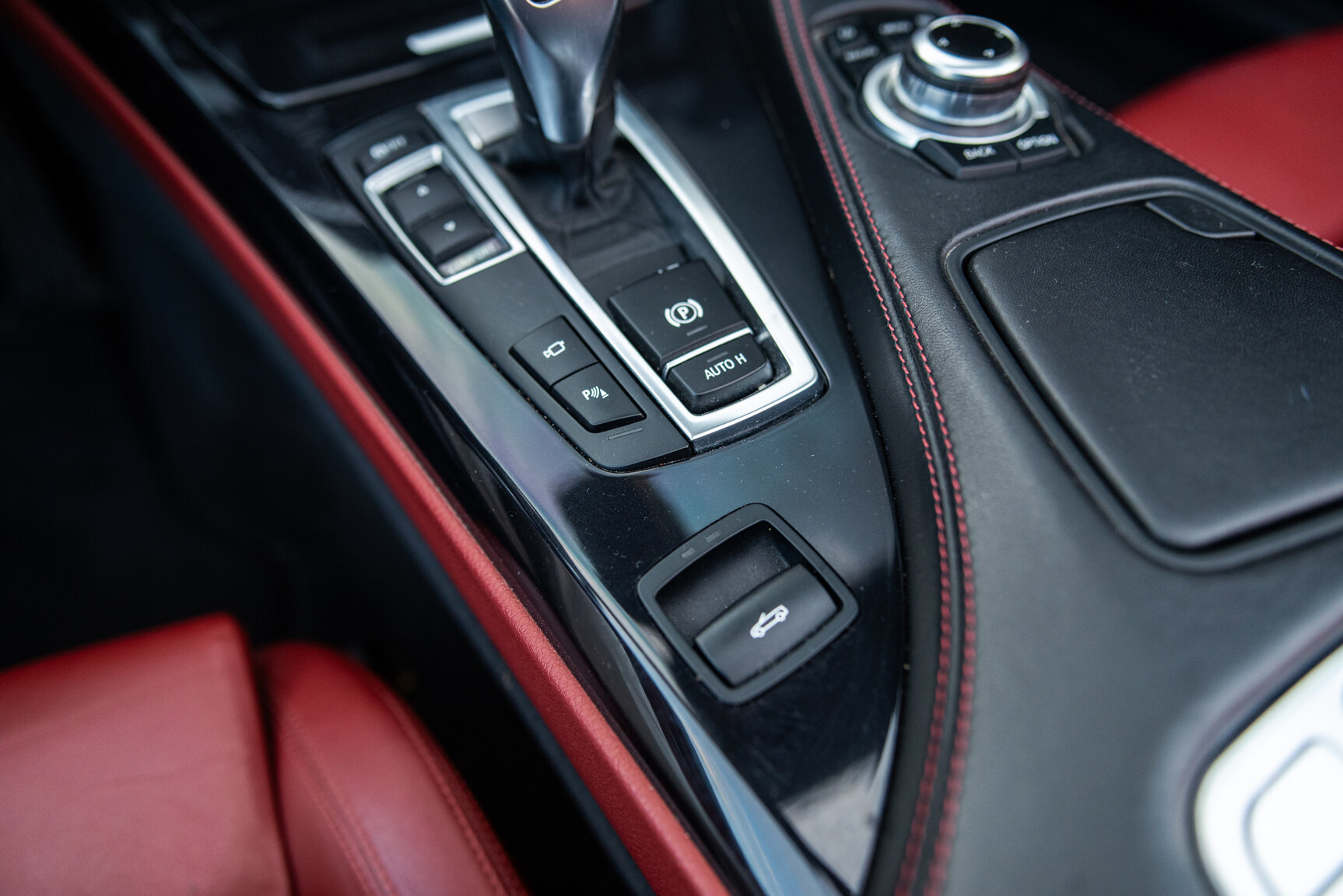 Interiörbild 2011 BMW 650i Cabriolet
