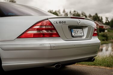 Exterior image of 2002 Mercedes-Benz CL 600