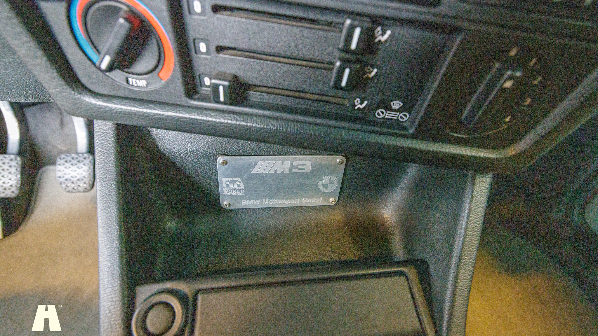 Interiörbild 1988 BMW E30 M3 EVO II