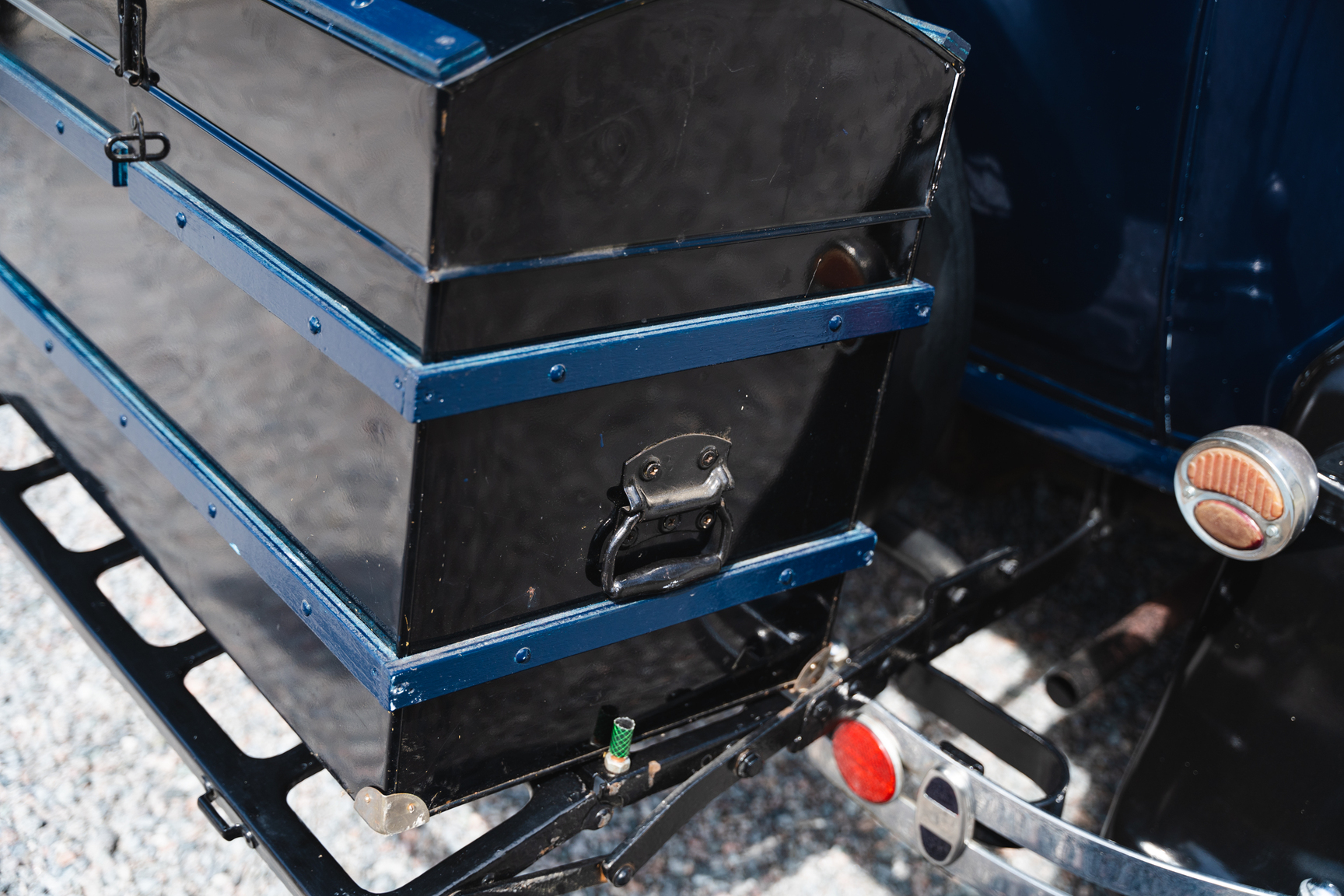 Exterior image of 1931 Ford A Luxe Sedan (91)