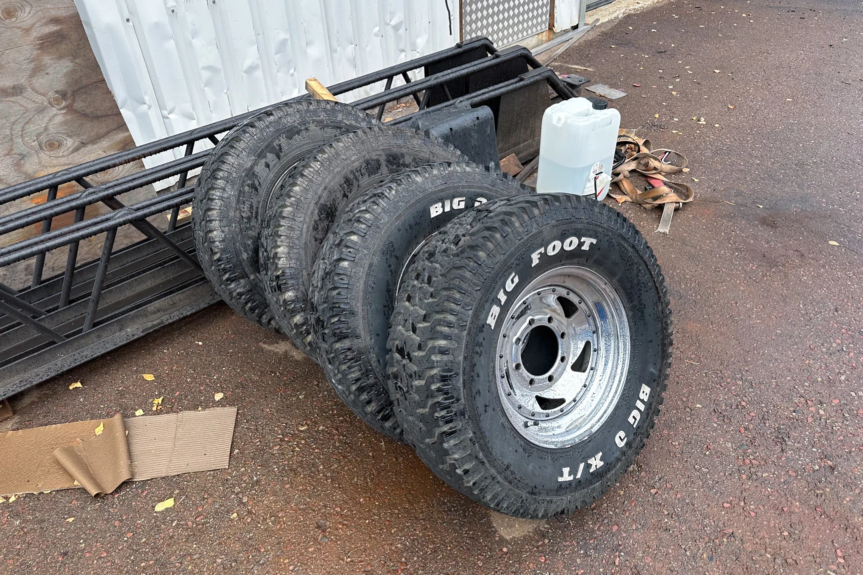 Image of 1972 Ford F-250 Enkelhytt 5.9 V8 Cruise-O-Matic Wheeler Dealers-projekt (1) miscellaneous
