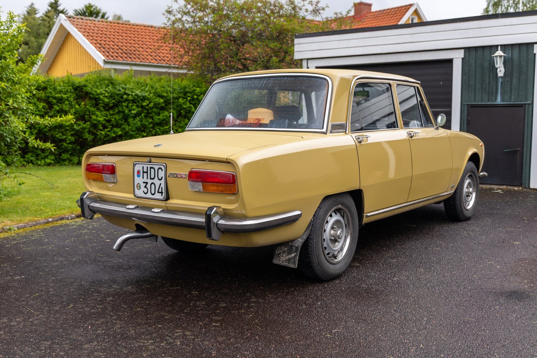 Aussenfoto 1974 Alfa Romeo Berlina 2000