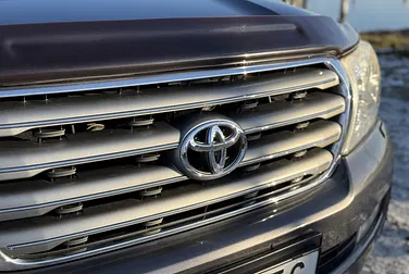 #<Image:0x00007fa04c9fa3c8>