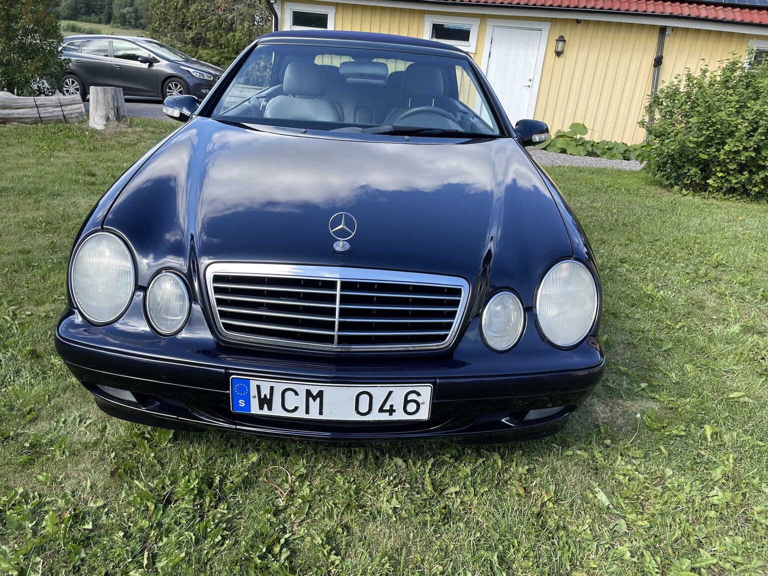 Aussenfoto 2001 Mercedes-Benz CLK 230 Kompressor