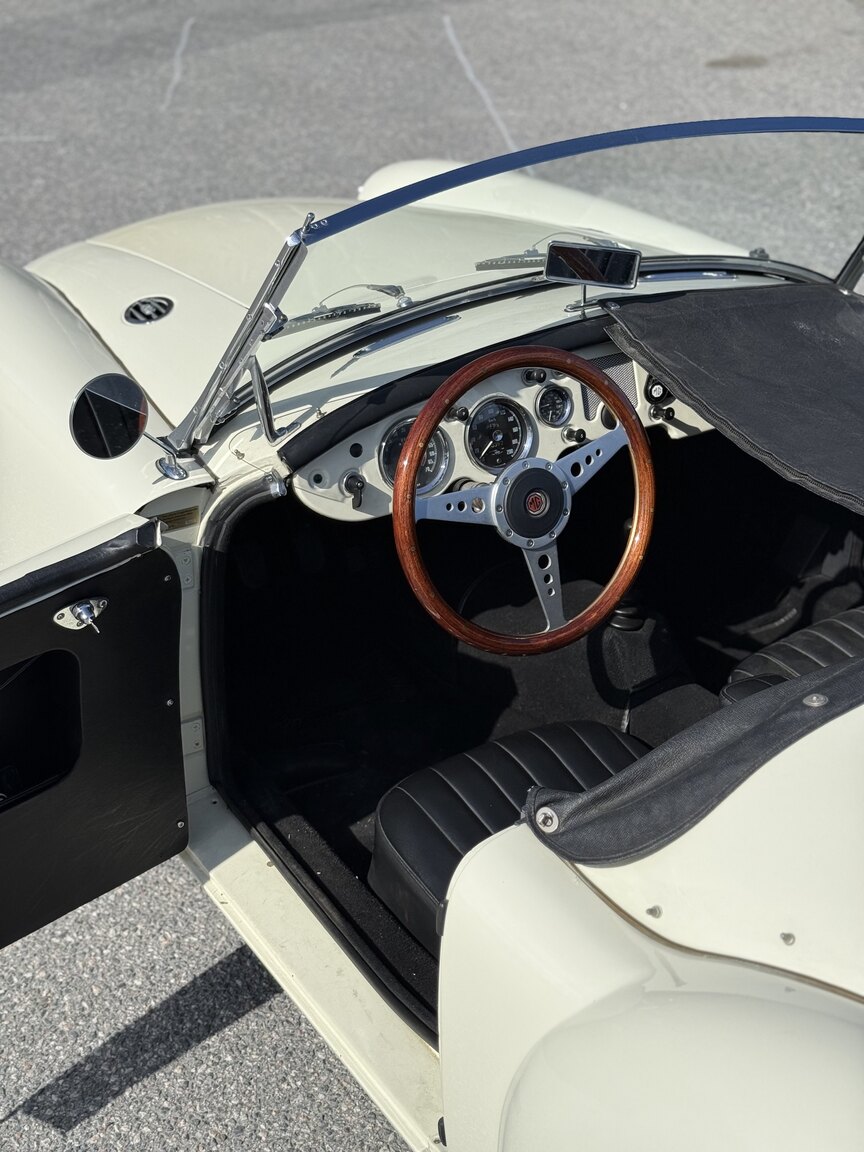 Interiörbild 1959 MG MGA 1500