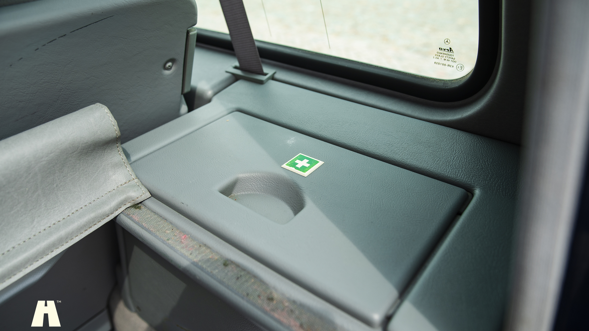 Interiörbild 2004 Mercedes-Benz G400 (KORT)