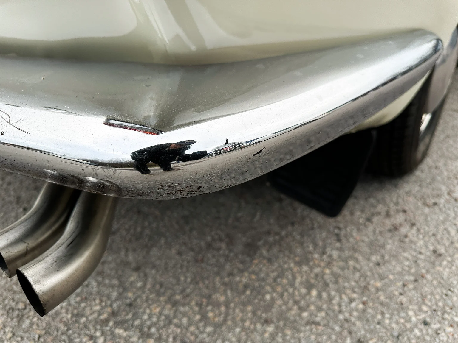 Exterior image of 1964 Volvo P 1800S (104)