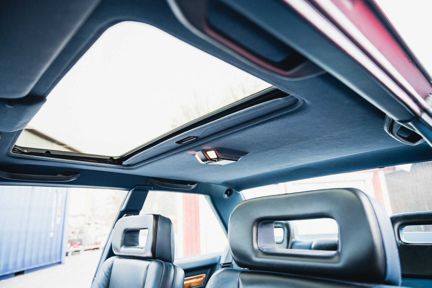 Interior image of 1988 Volvo 780 Bertone Coupé