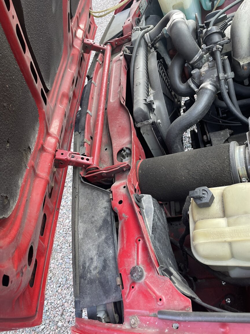 Image of 1987 BMW 320i mechanics