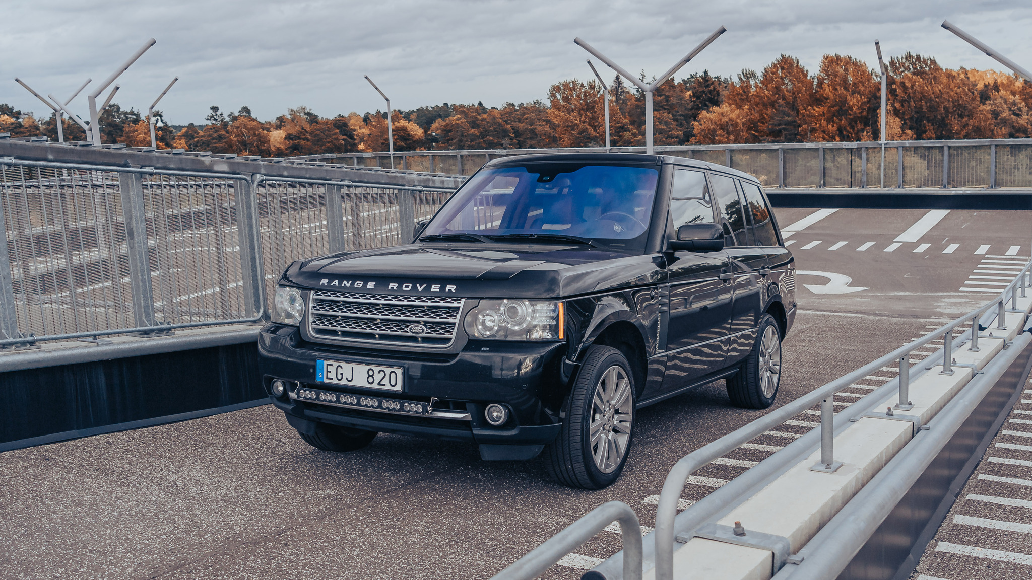 Aussenfoto 2010 Land Rover Range Rover TDV8 Autobiography 