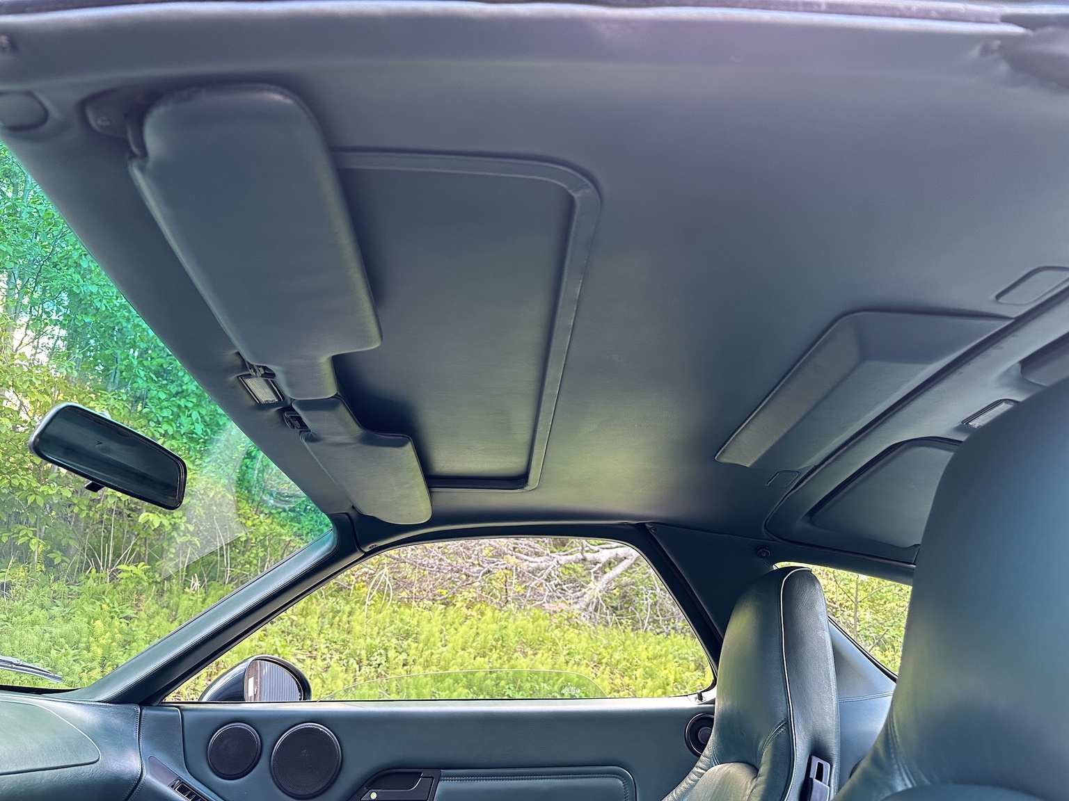Interior image of 1994 Porsche 928 GTS