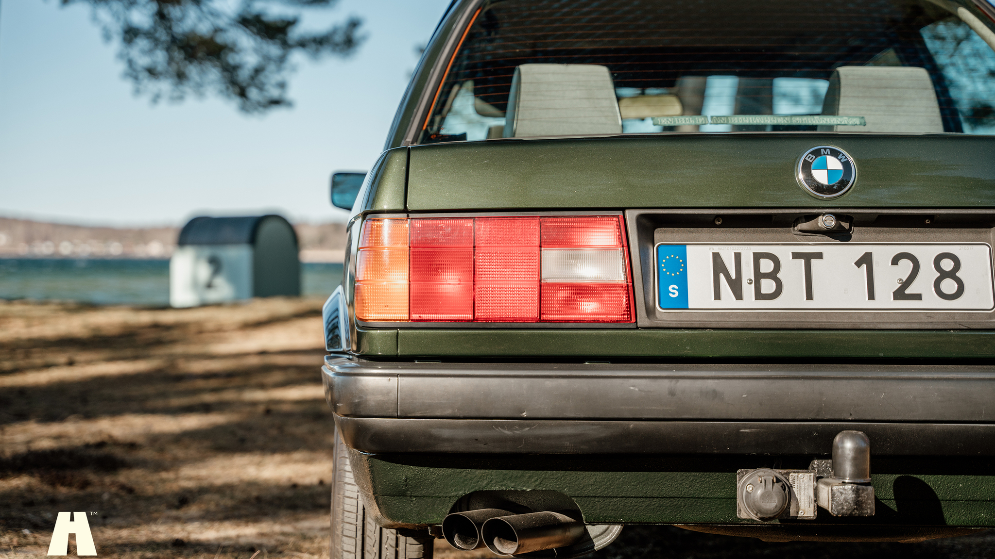 Exteriörbild på 1988 BMW 325 Coupé (16)