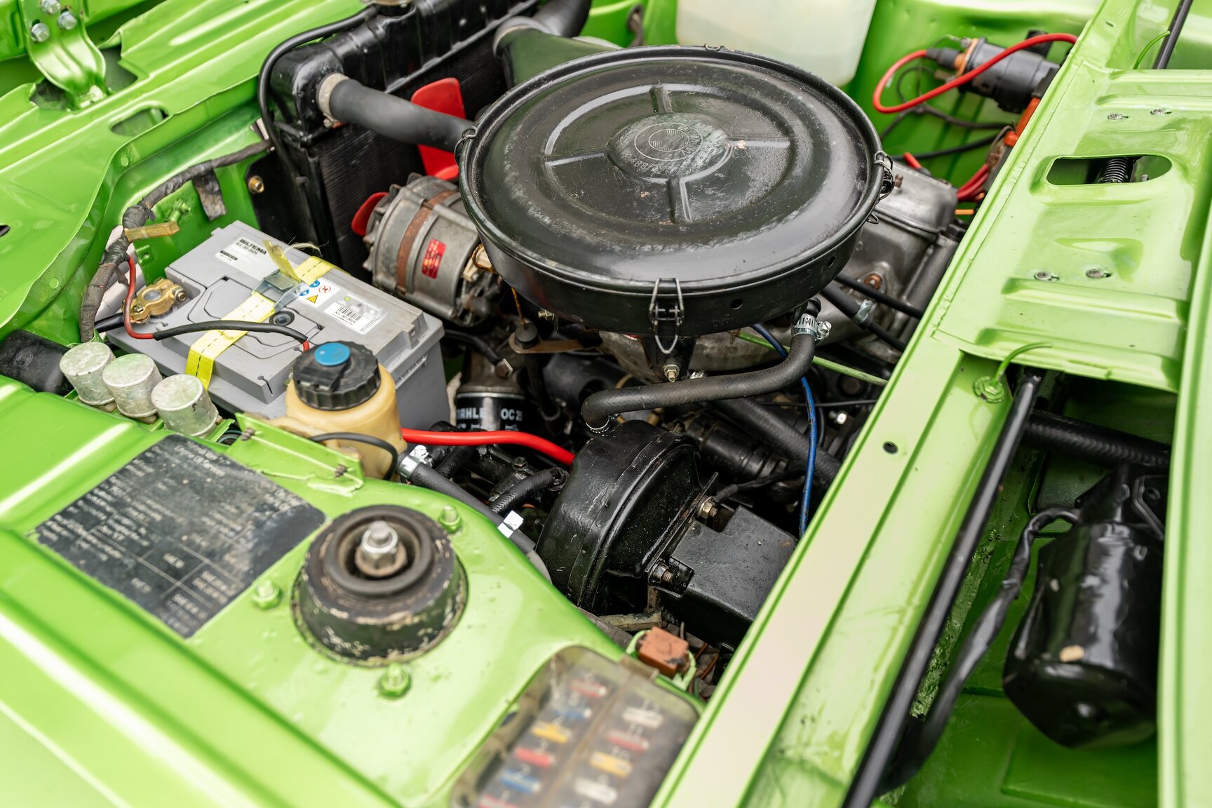 Image of 1975 BMW 2002 mechanics